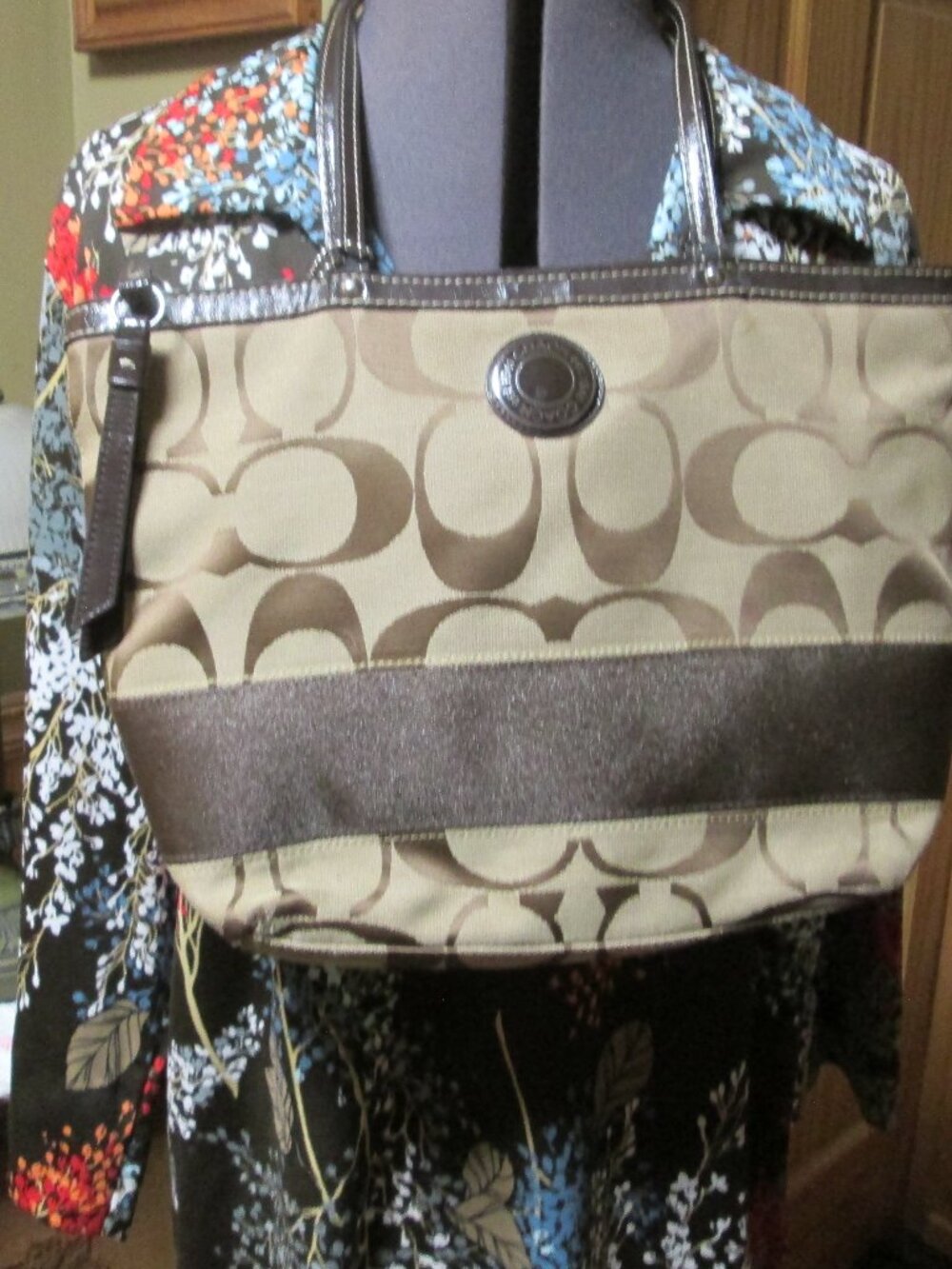 Vtg Coach signature double handle Y2K signature logo front in tan brown VGUC